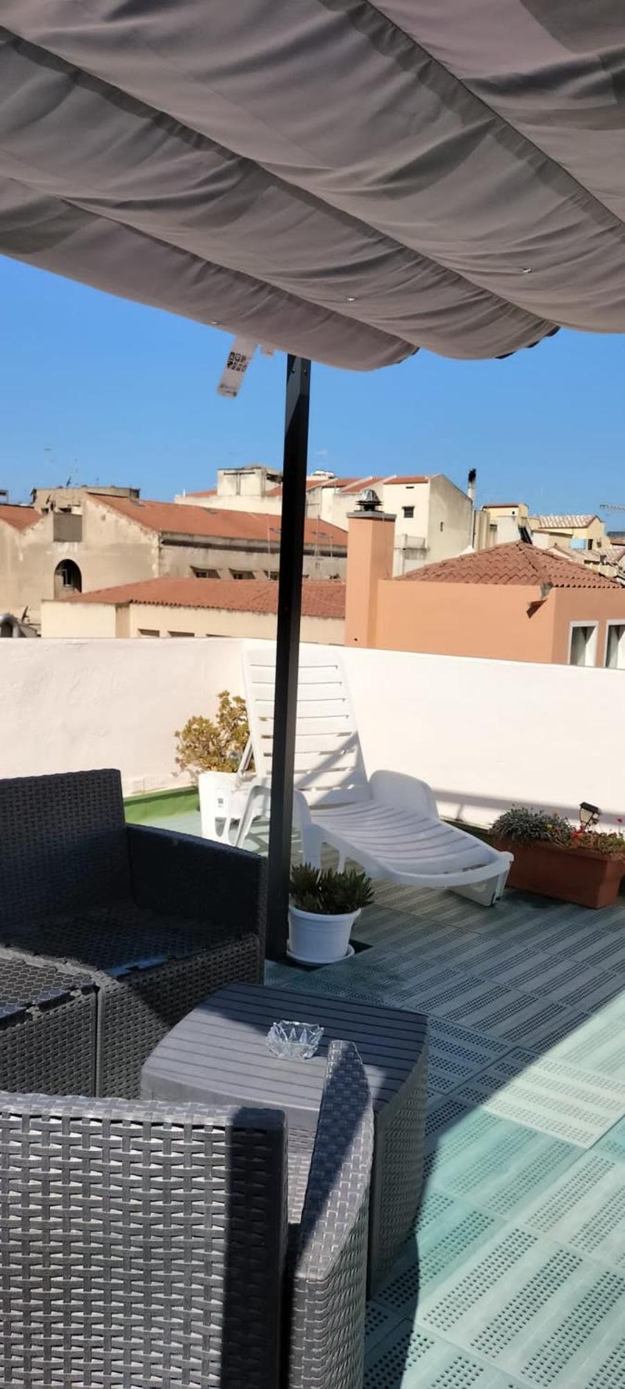 Rosa'S Apartment With Terrace Cagliari Exterior foto